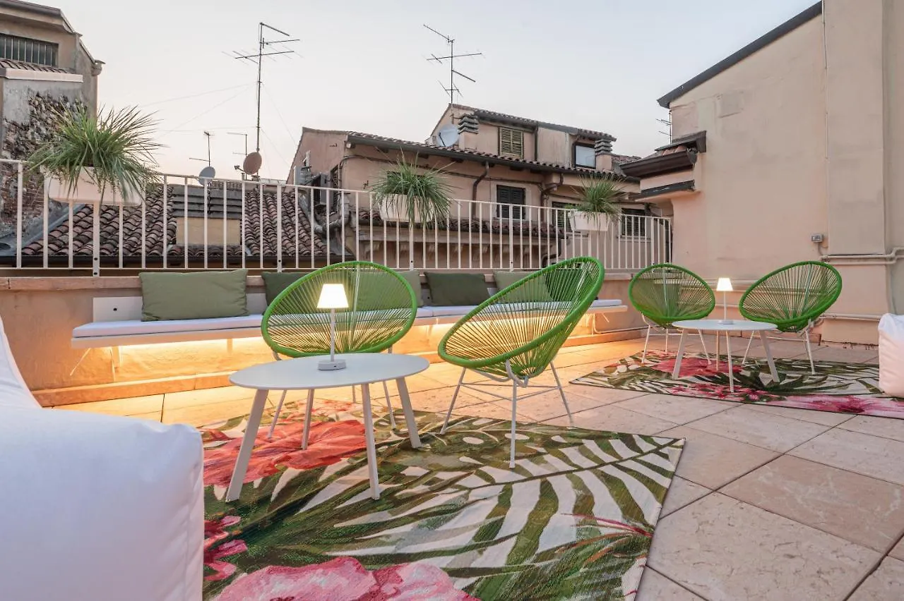 Tre Marchetti Arena Suites contacts