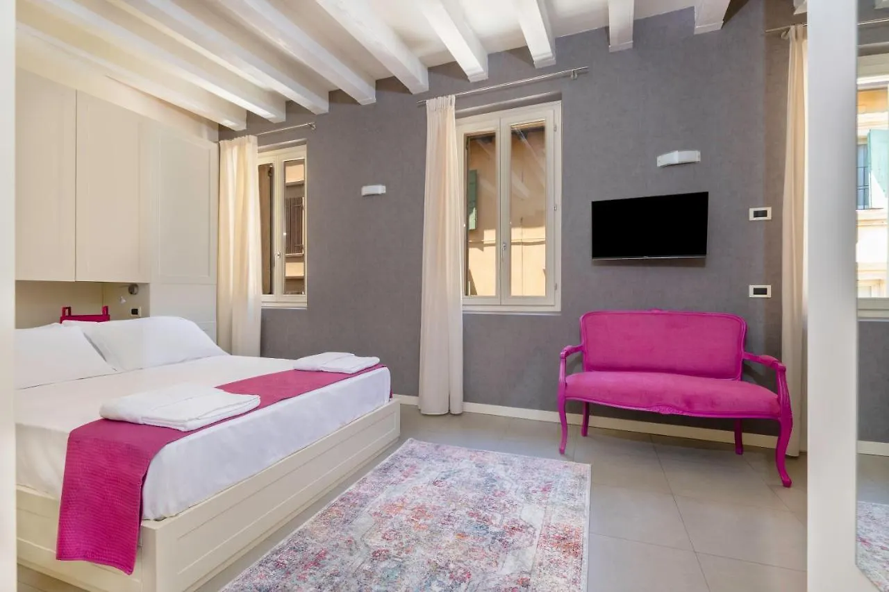 Tre Marchetti Arena Suites Verona Apartment